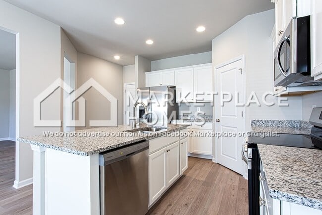 Building Photo - 266 WL Miller Dr