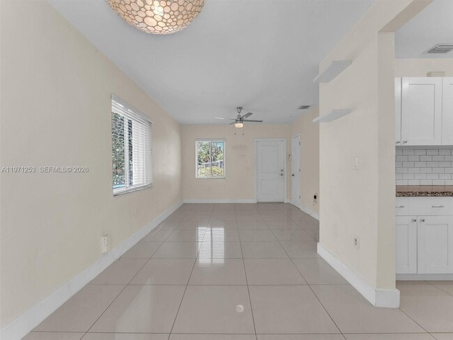 Building Photo - 6510 SW 63rd Ct