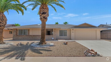 Building Photo - 17227 N Country Club Dr