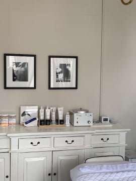 Building Photo - 614-626 W Lake St