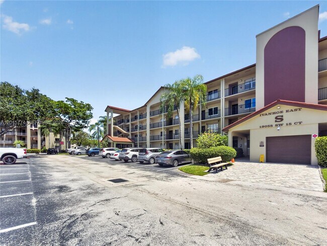 Building Photo - 13055 SW 15th Ct