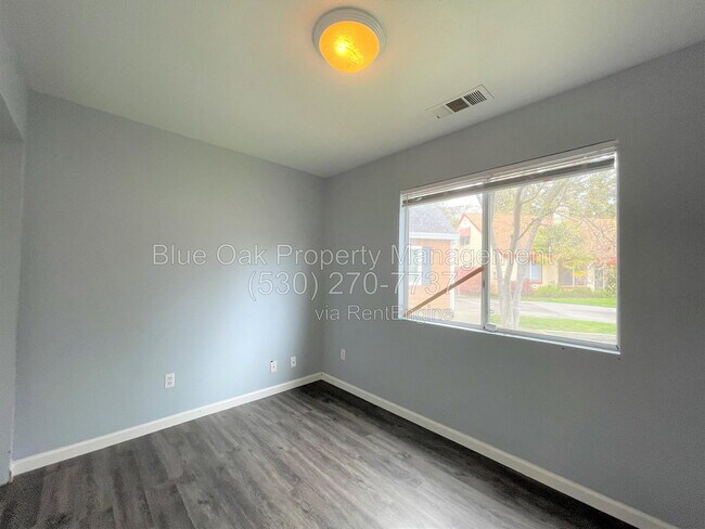 Building Photo - 2756 Revere Ln