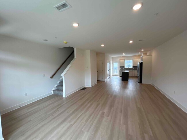 Building Photo - 2479 Artesian Way