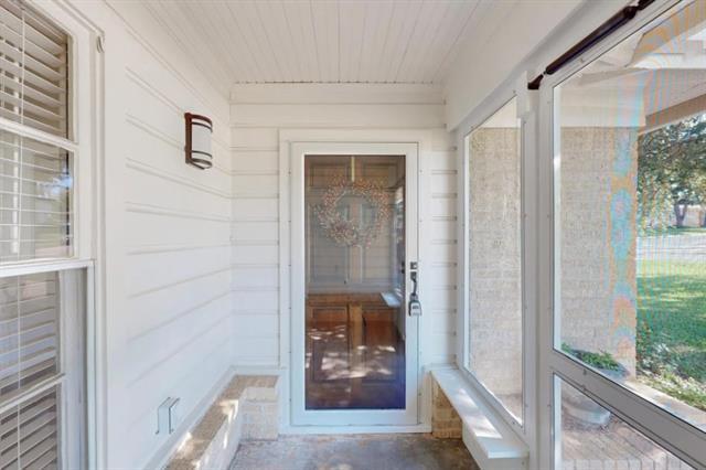 Building Photo - 3250 Binyon St