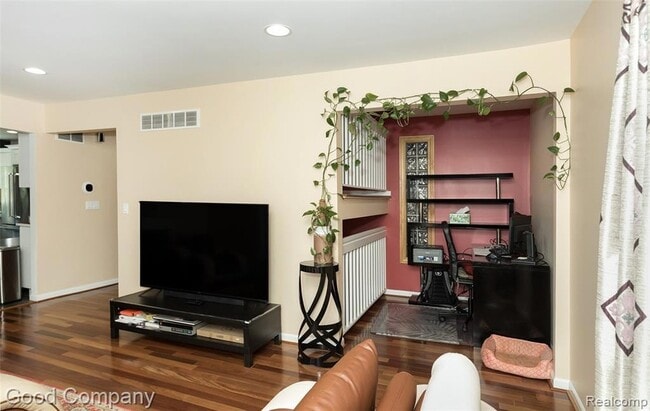 Building Photo - 30384 Castleford Ct