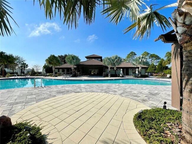 Building Photo - 1336 Shinnecock Hills Dr