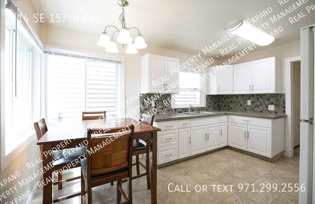 Building Photo - 414 SE 157th Ave