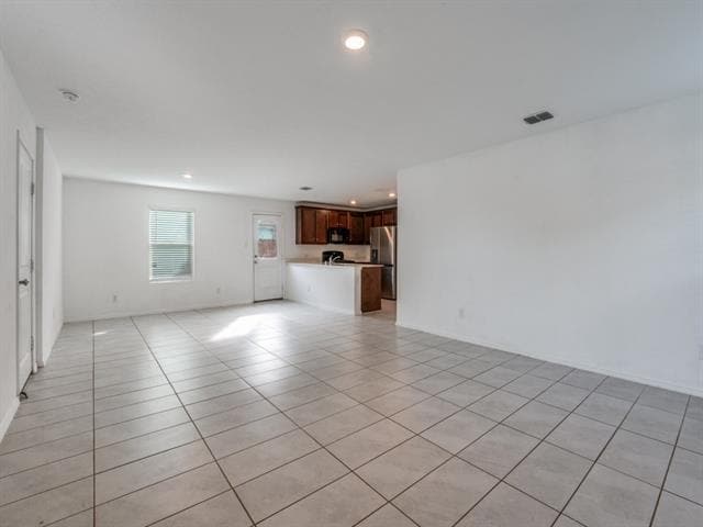 Building Photo - 14008 Earlham St