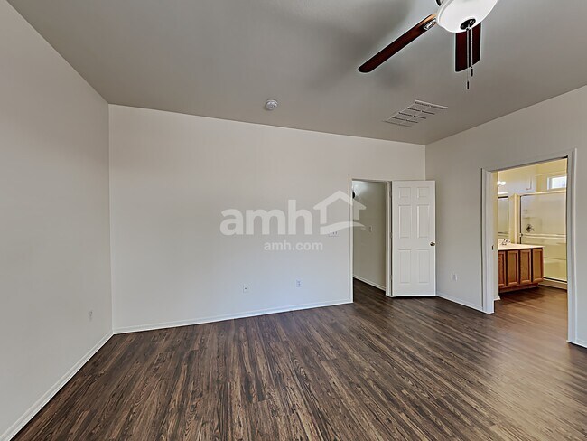 Building Photo - 12557 N Hirsutum Dr