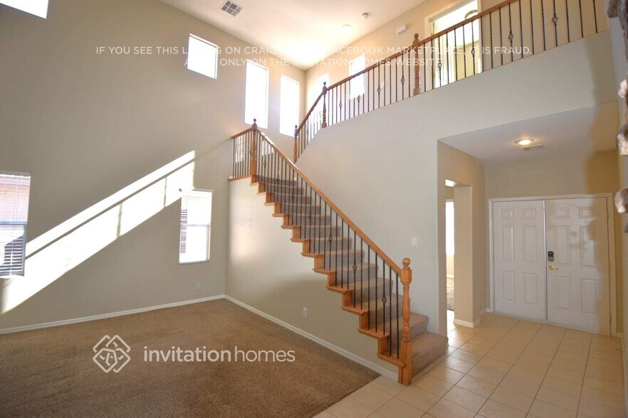 Building Photo - 10414 Nostalgia Cir