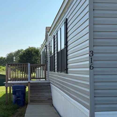 Building Photo - 316 Sycamore Loop
