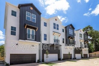 Building Photo - 2828 Versailles Oak Ln