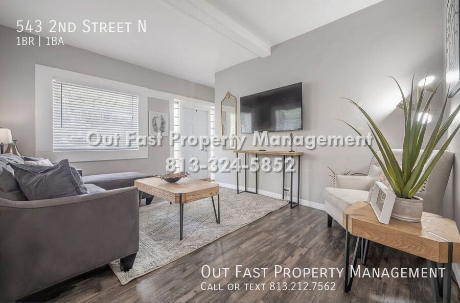 Building Photo - 543 2nd St N