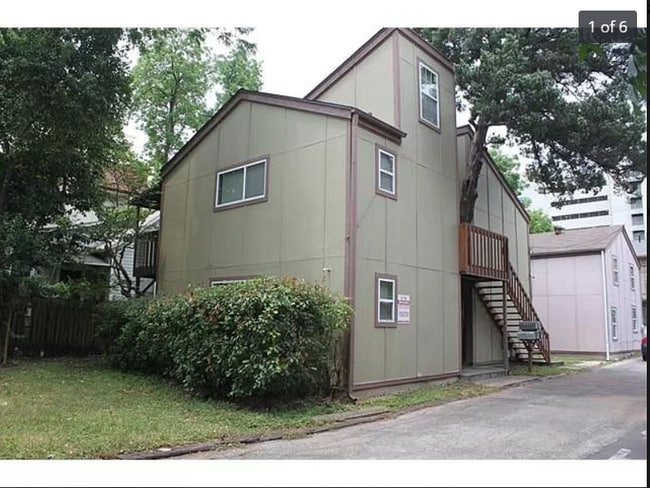 Primary Photo - 702 W 22nd St