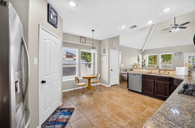 Building Photo - 16026 Rustlers Trail Ln