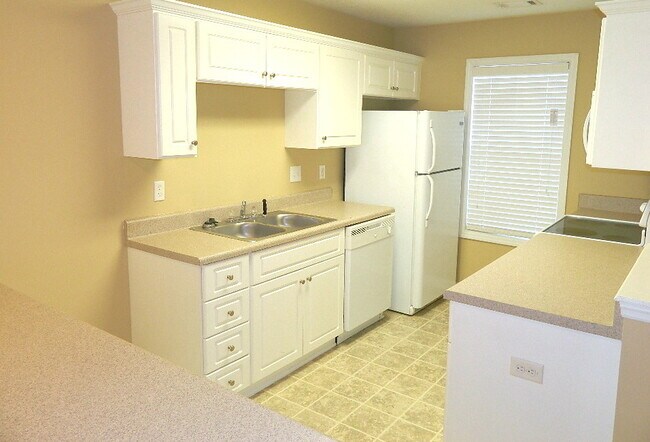 Building Photo - 5254 Aruba Cir