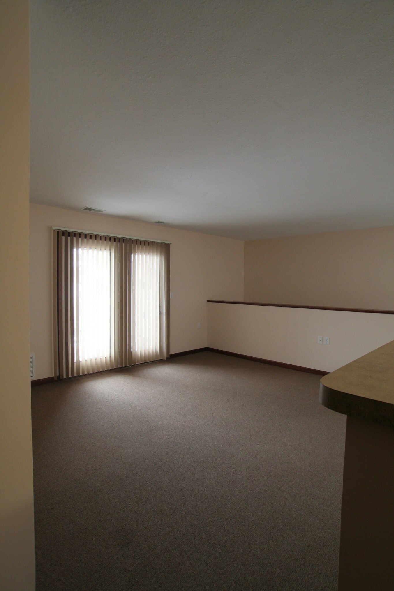 Building Photo - 306 Beeline Rd