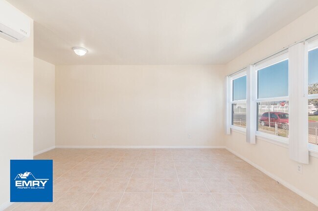 Building Photo - 11609 Lugo Park Ave