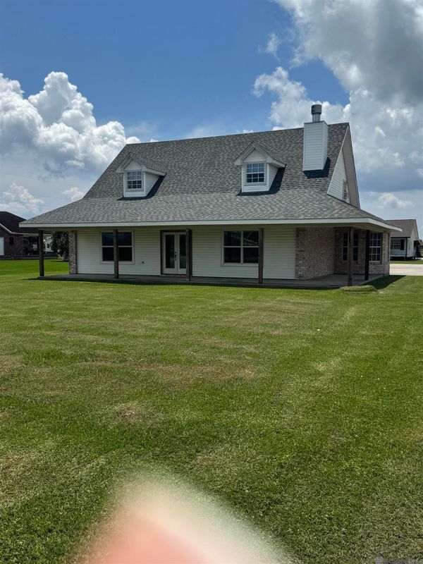 Building Photo - 10340 LA-1