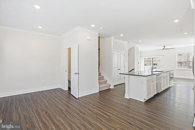 Building Photo - 11413 Starlight Pl