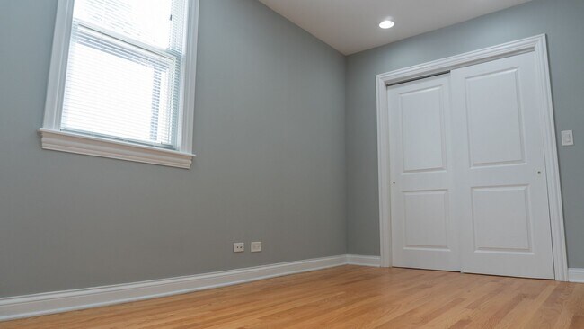 Building Photo - 2908 N Dawson Ave