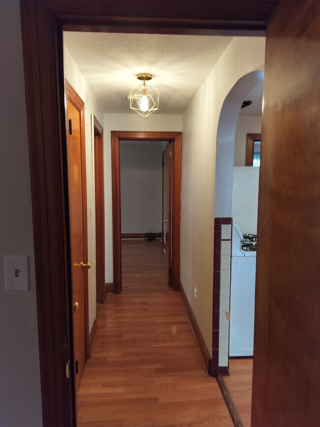 Building Photo - 126 Fanning St