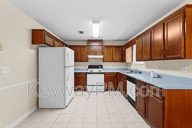 Building Photo - 3310 Wombles Ct