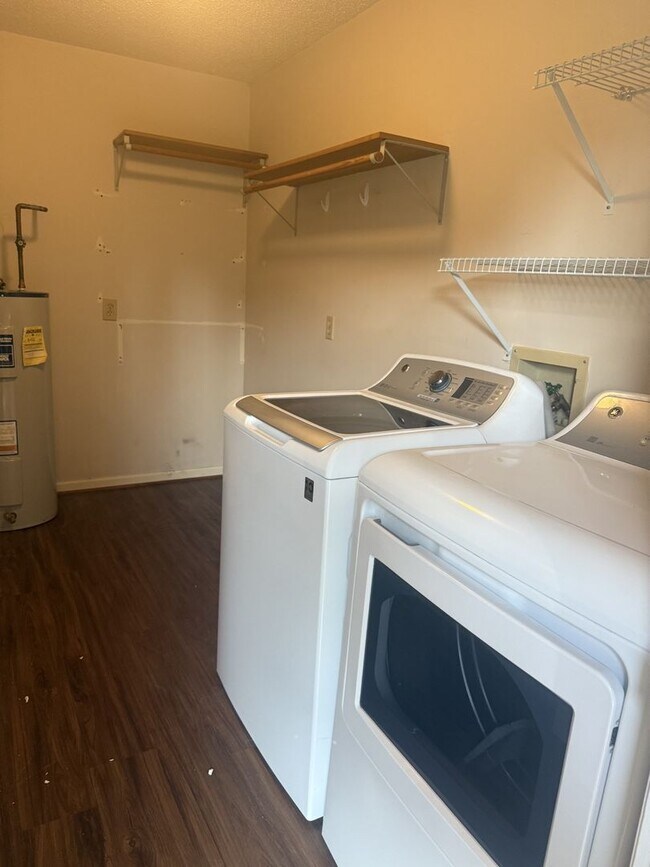 Building Photo - 2 Bedroom Home In Stokesdale - Northwest School District!