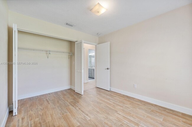 Building Photo - 18465 SW 89th Ct