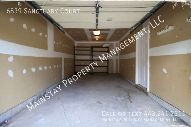 Building Photo - 6839 Sanctuary Ct