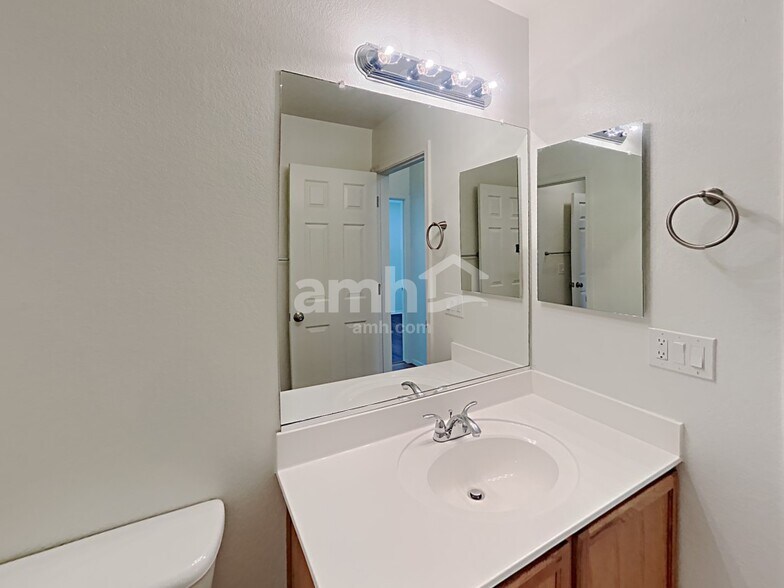 Building Photo - 16200 W Mauna Loa Ln