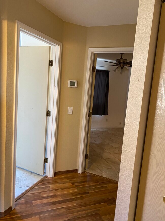 Building Photo - 7940 E Constant Pl