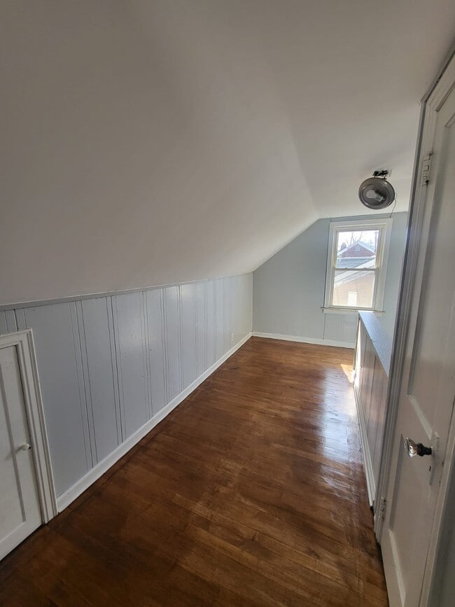 Building Photo - 20553 Alcoy Ave