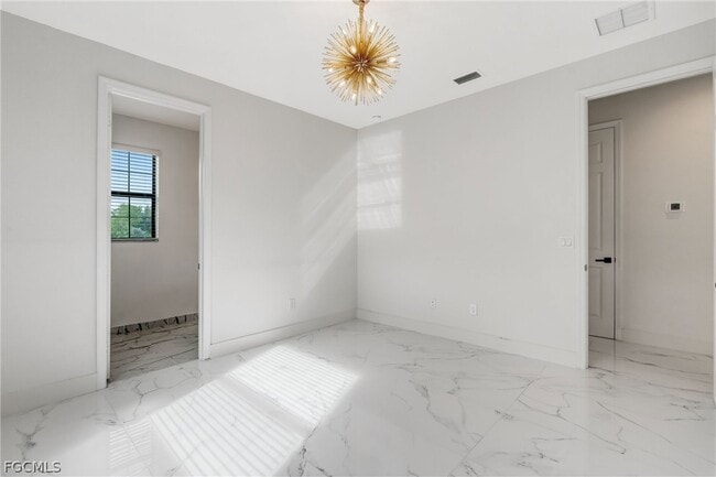 Building Photo - 11604 Meadowrun Cir