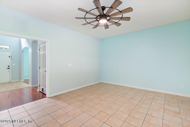 Building Photo - 13480 Gallant Fox Cir W