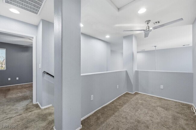 Building Photo - 10457 Chrisman Ave