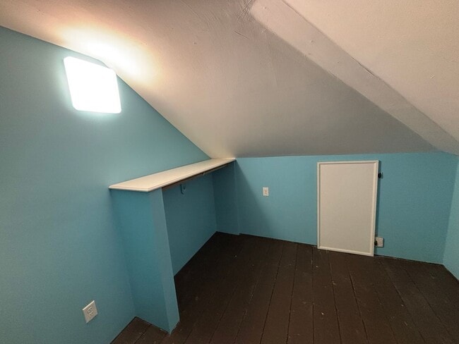 Building Photo - Newly Renovated 3 Bedroom on Park Avenue