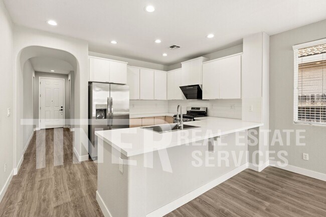 Building Photo - 1839 Dawnelle Way