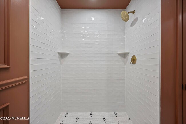 Building Photo - 400 S 1st Ave