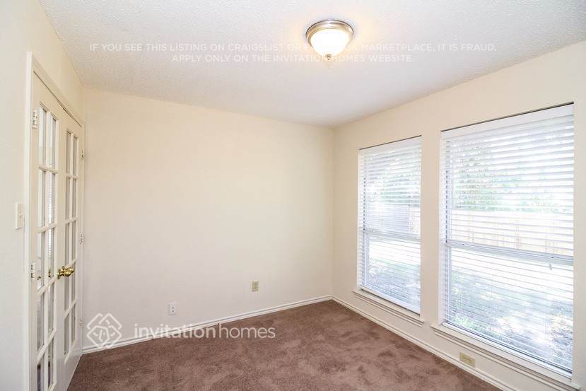 Building Photo - 7614 Maui Ln