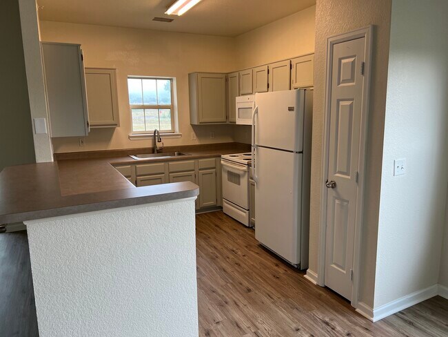 Building Photo - 5620 Fossil Creek Pky