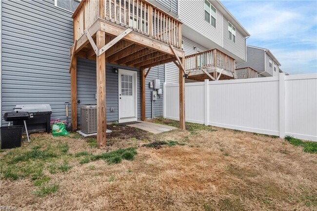Building Photo - 41 Cecelia Way