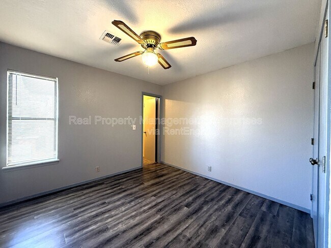 Building Photo - 8081 NW 23rd St