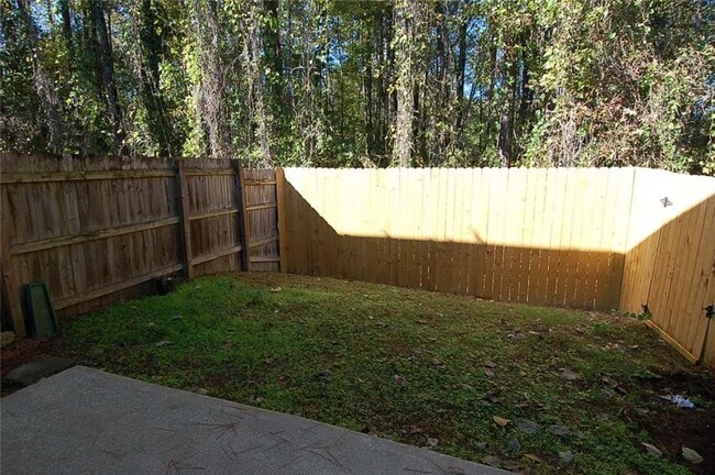 Building Photo - 6956 Rogers Point