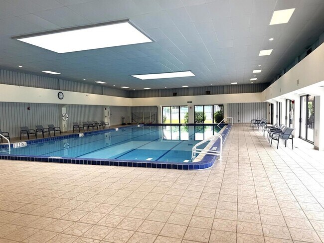 Building Photo - 14307 Bedford Dr