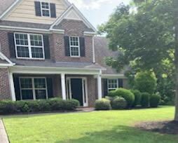 Primary Photo - 215 Landon Way