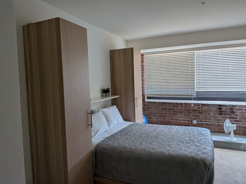 Building Photo - 88 Bush St