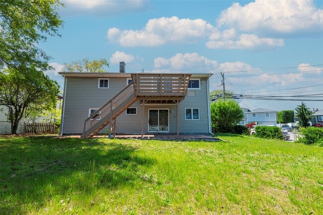 Building Photo - 2515 S Seamans Neck Rd