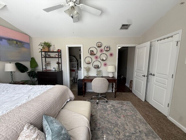 Building Photo - 15-1527 Kisling