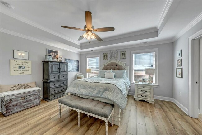 Building Photo - Beautiful 4BR/2.5BA  Full Brick Home in Co...